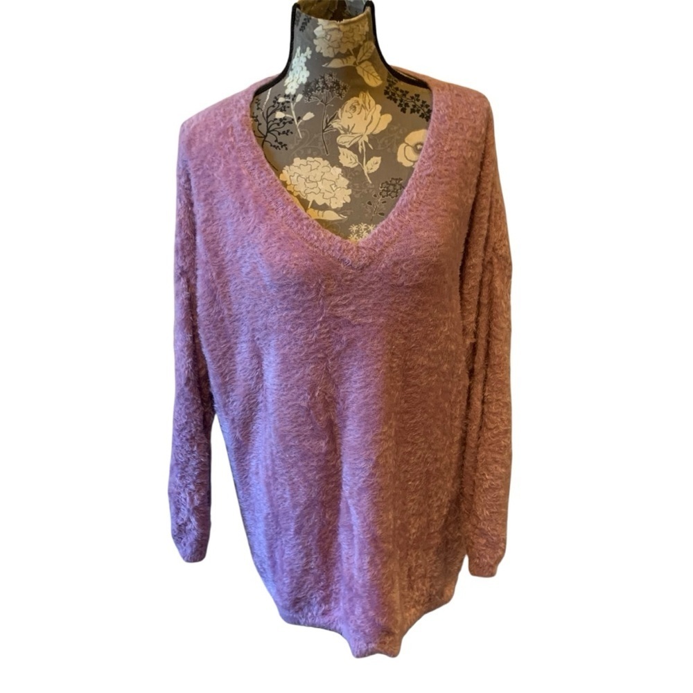 TORRID Mauve Pink Soft Fuzzy V neck Sweater size 2 18/20